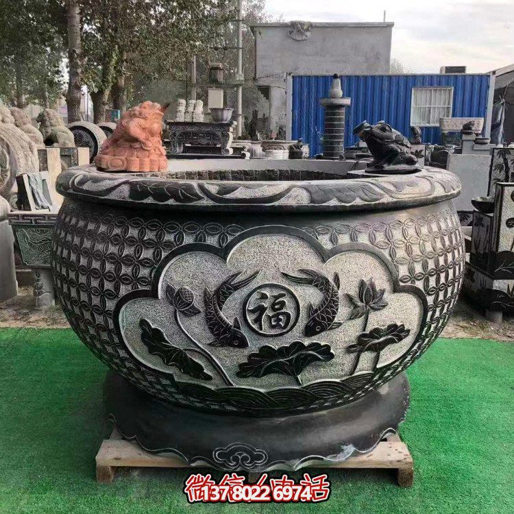 青石大水缸，石雕缸