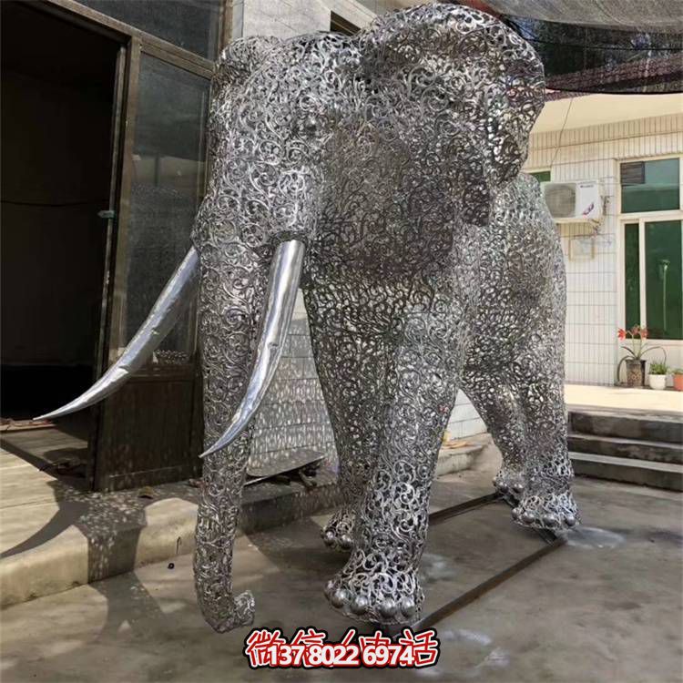 大型不銹鋼鏤空大象雕塑鐵藝網格發(fā)光動物戶外園林景觀小品
